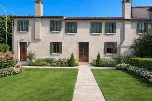 Ampio Casale da Ristrutturare