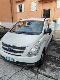 Hyundai h-1 - 2012