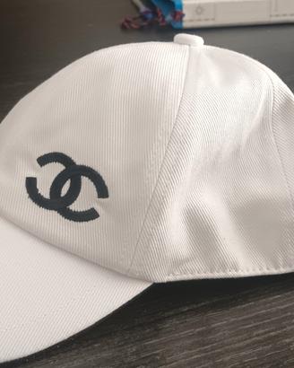 cappello chanel