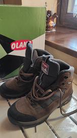 Scarponi trekking escursionismo impermeabili Olang