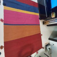 Tappeto in tessuto multicolor