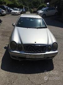 Ricambi Carrozzeria Mercedes CLK 320 2000
