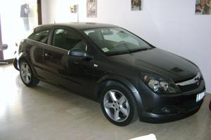 Opel Astra Gtc