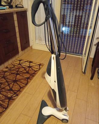 vedo folletto poco usato prezzo trattabile 