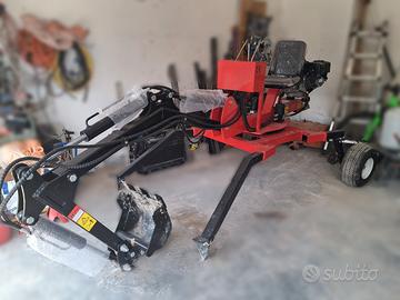 Micro escavatore trasportato 