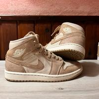 Jordan 1 Mid donna