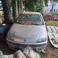 Fiat punto per pezzi di ricambio
