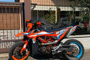 ktm smc r 690 2024