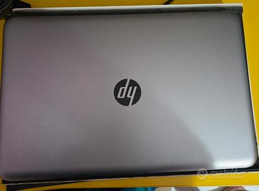Notebook HP i5 Sesto Generazione – 8GB RAM – SSD 