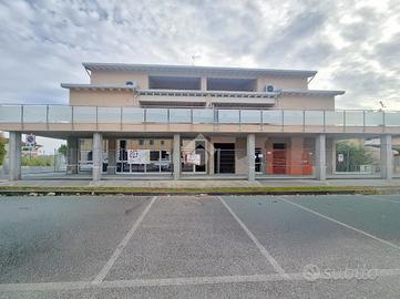 NEGOZIO A BASSANO BRESCIANO