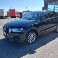 AUDI Q3 1.4 tfsi Business 125cv