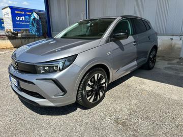OPEL Grandland 1.5 diesel Ecotec aut. Business E