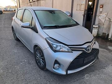Toyota Yaris anno 2016 ricambi usati