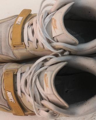 Nike air trainer 1