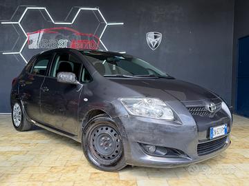 Toyota Auris 2.0 D-4D DPF 5 porte Sol