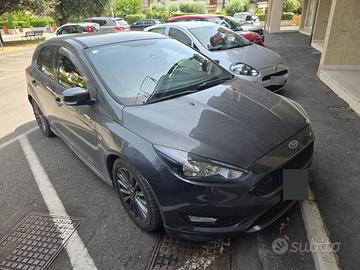 FORD FOCUS ST LINE 1.5 DIESEL 120 CV