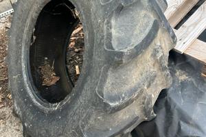 N”2 pneumatici agricoli 360 70 r20