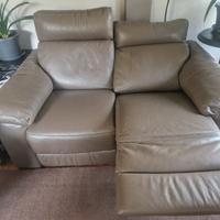 Divano vera pelle 160 cm.