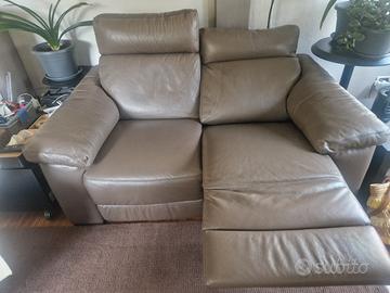 Divano vera pelle 160 cm.