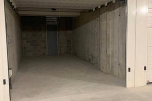 Garage, box auto ad Avesa, Verona