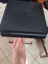 PS4 slim 800GB ultima versione software con pad 