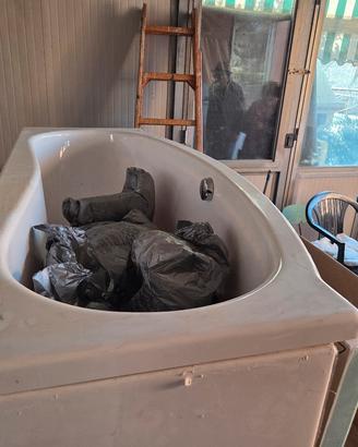  vasca da bagno nuova mai usata.