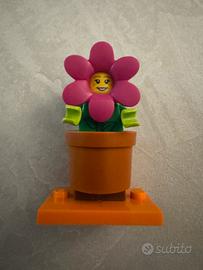 Lego Minifigure ragazza nel vaso