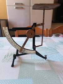 bilancia da farmacista erboristeria