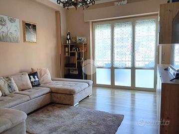 4 LOCALI A SAN BENEDETTO DEL TRONTO