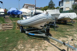 Gommone Lomac + Yamaha 40 hp Desenzano del Garda
