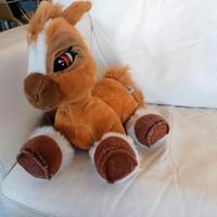 Cavallino peluche animato e parlante