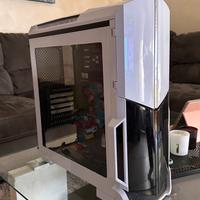 Case PC THERMALTAKE  con pannello in vetro
