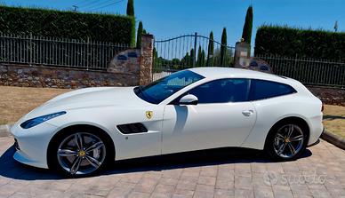 Ferrari GTC4 Lusso GTC4Lusso
