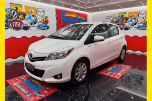 Toyota Yaris 1.4 D-4D 90cv Lounge - 2012
