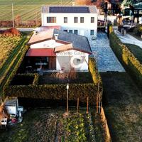 VIGONOVO - VILLA CON DEPANDANCE E PARCO