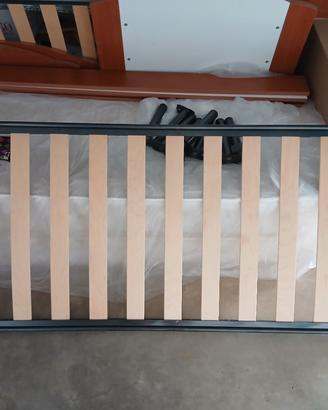 Letto singolo con materasso