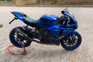 Yamaha YZF R1 60 TH ANNIVERSARY ANNO 2024 KM 5900