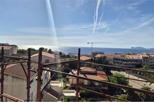 Appartamento con terrazza vista mare