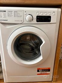 Lavatrice Indesit libera installazione EWE 81283