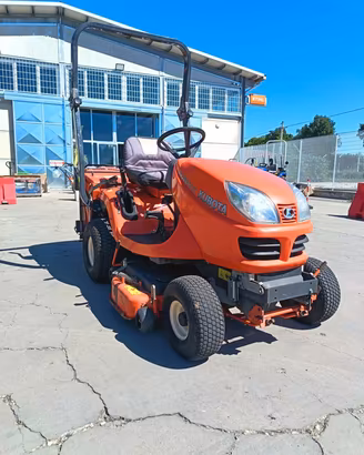 Trattorino tagliaerba Kubota GR 1600 II usato