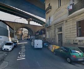 Via f.m.briganti- ampio deposito