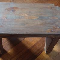 Sgabello in legno vintage 