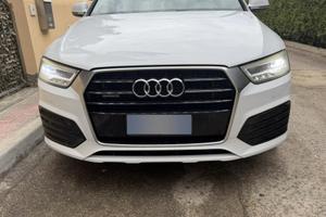 AUDI Q3 2.0 TDI 184 CV quattro Business