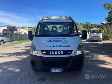 Carro attrezzi isoli 50c15 3.0 16v