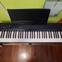 Pianoforte piano digitale Casio Privia PX160-BK