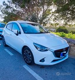 Mazda 2 Demio Sky Active
