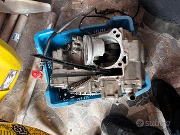Base motore DRZ 400