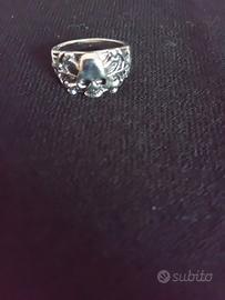 Anello in metallo con Design Teschio 