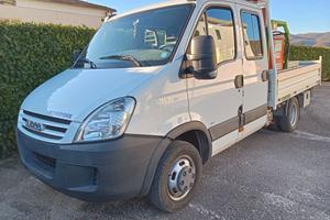AUTOCARRO IVECO DAILY 3.0 35C15 DOPPIA CABINA