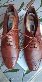 Scarpe derby in pelle n. 36,5-Pollini Studio